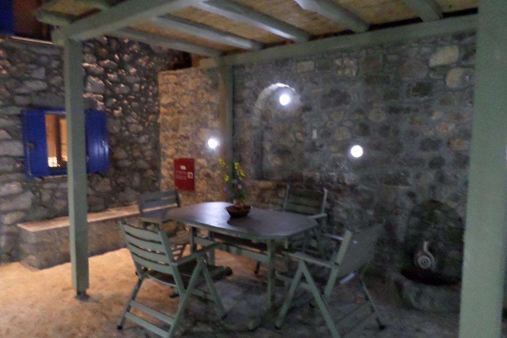 To Petradi Apartment Avgonima Ruang foto